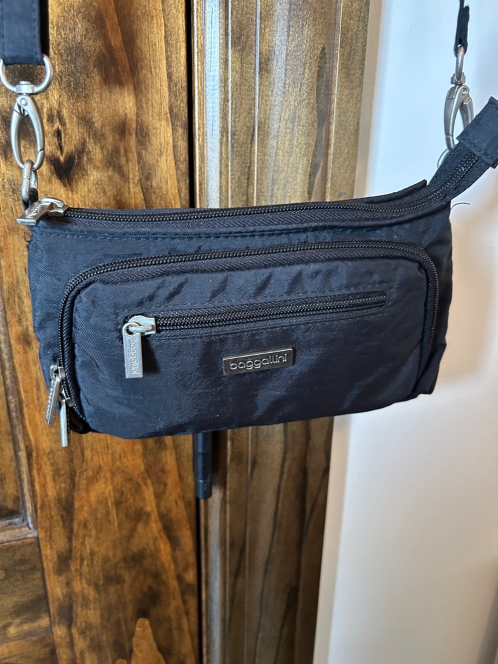 Baggallini Black Nylon Crossbody Belt Bag - Picture 5 of 14